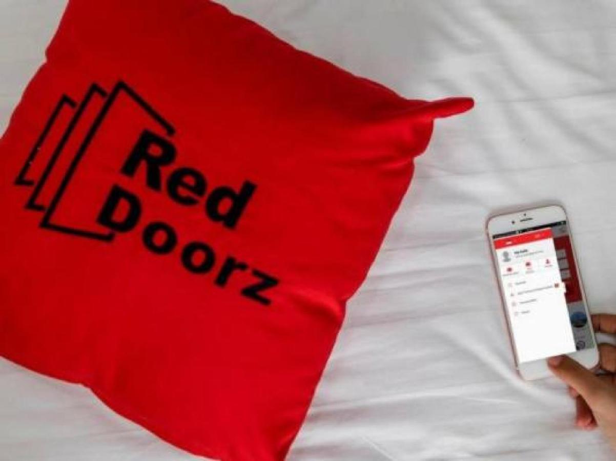 Reddoorz Plus Near Syamsudin Noor Airport 3 Banjarbaru Exterior foto